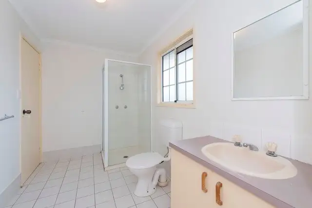 Sixth view of Homely townhouse listing, 5/4 Pendlebury Court, Edens Landing QLD 4207