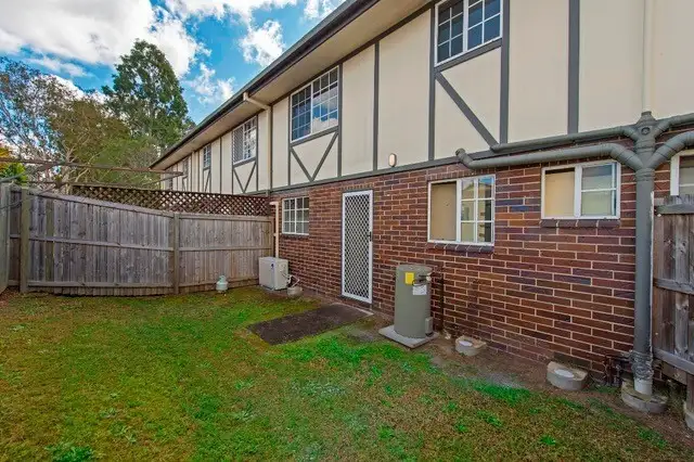 Seventh view of Homely townhouse listing, 5/4 Pendlebury Court, Edens Landing QLD 4207
