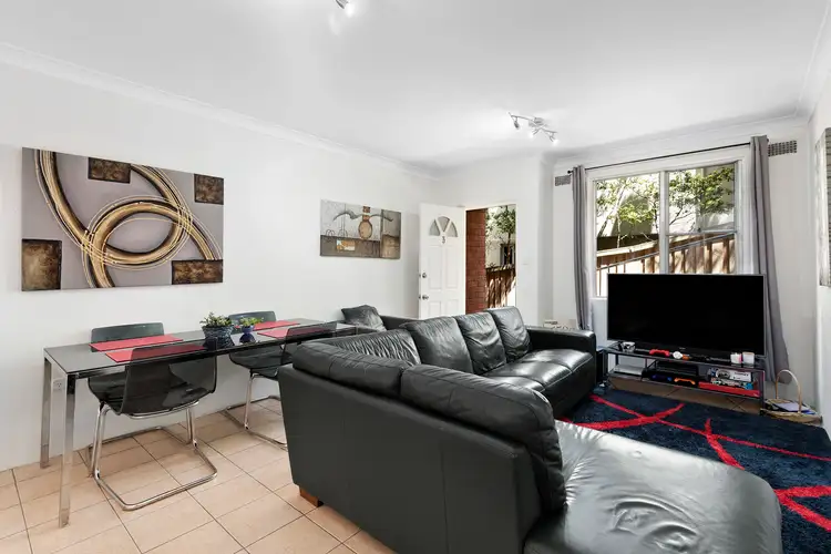 Second view of Homely apartment listing, 3/77 Queenscliff Road, Queenscliff NSW 2096