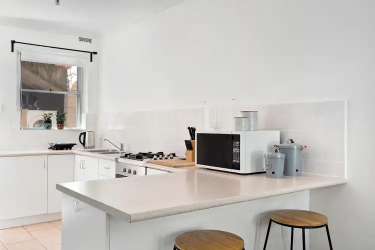 Third view of Homely apartment listing, 3/77 Queenscliff Road, Queenscliff NSW 2096