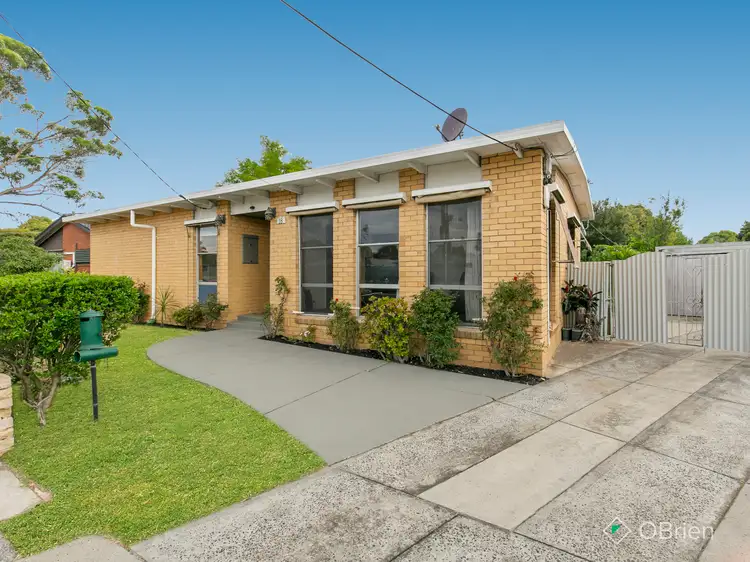 18 Ballarto Road, Frankston North VIC 3200