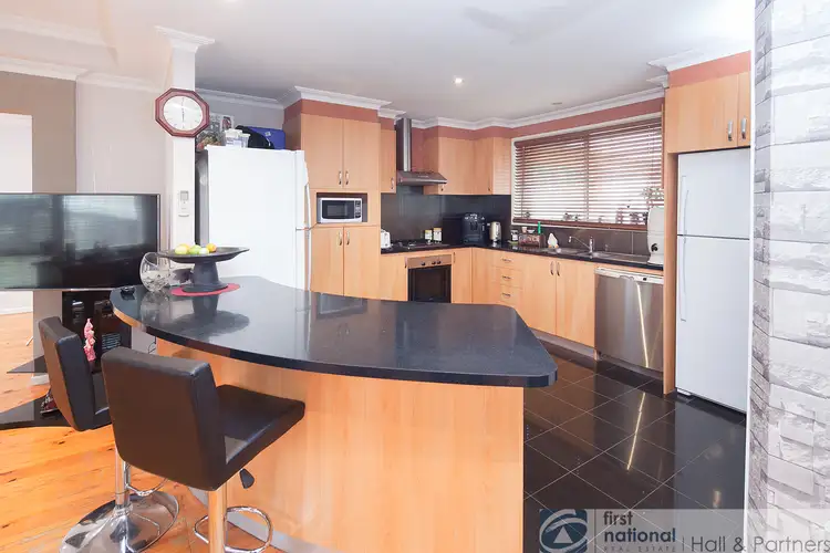 Sixth view of Homely house listing, 3 Rapanea Court, Endeavour Hills VIC 3802
