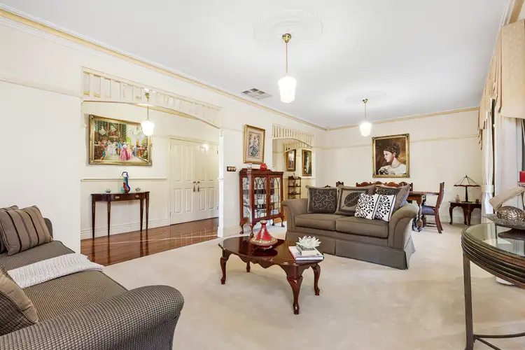 Fifth view of Homely house listing, 2 Wills Court, Taylors Lakes VIC 3038