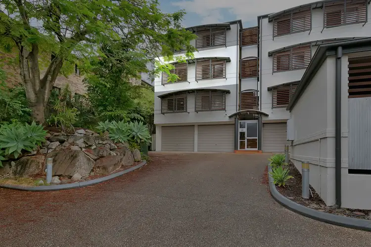 Main view of Homely unit listing, Level 2/4/44 York Street, Indooroopilly QLD 4068