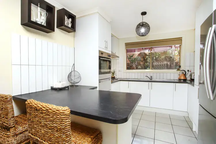 Fifth view of Homely townhouse listing, 2/484-486 Main Road West, St Albans VIC 3021