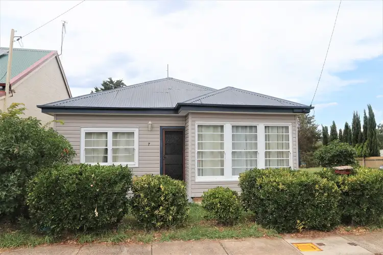 7 Craig Street, Goulburn NSW 2580
