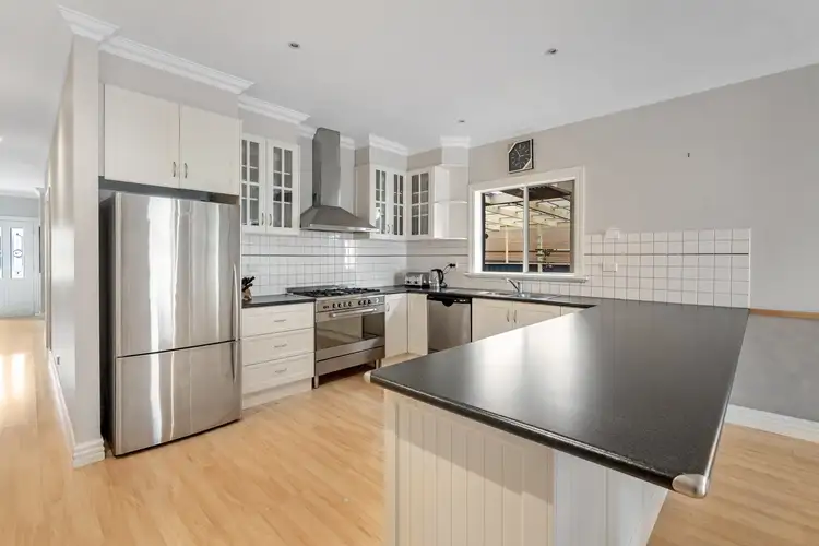 53 Border Boulevard, Sunbury VIC 3429