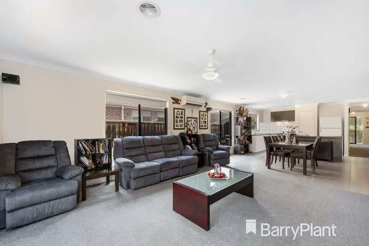 3 Nardoo Place, Brookfield VIC 3338