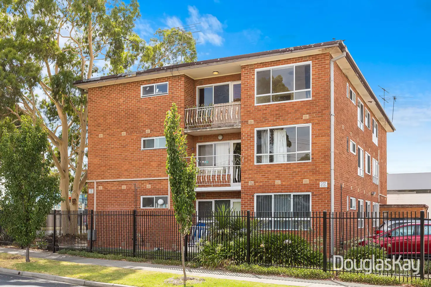 Main view of Homely unit listing, 10/437 Ballarat Road, Sunshine VIC 3020