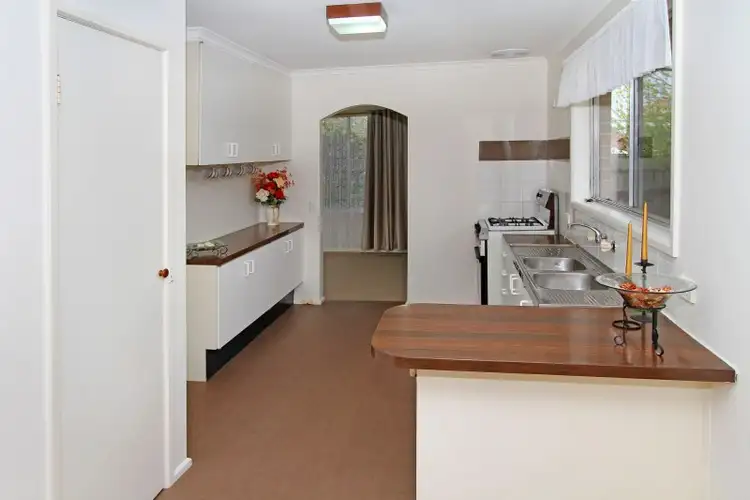 Sixth view of Homely house listing, 3 Alpine Court, Lalor VIC 3075