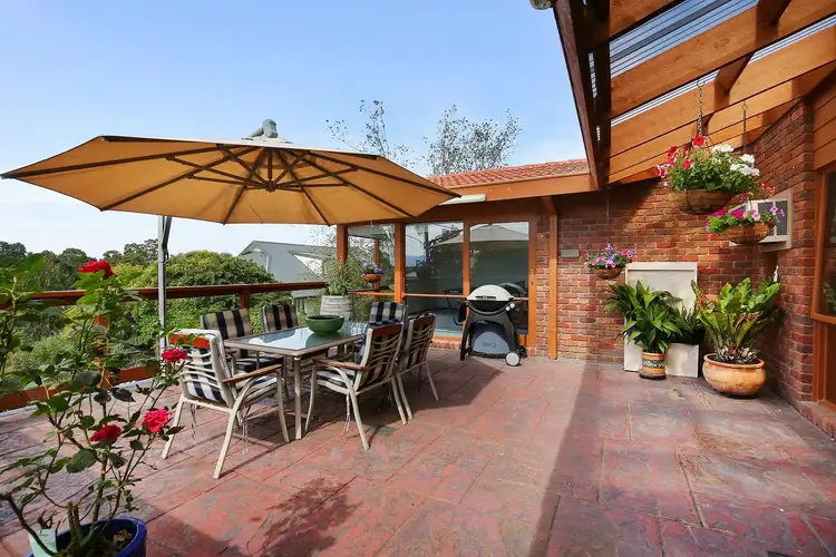 Second view of Homely house listing, 8 Frances Avenue, Yarra Glen VIC 3775