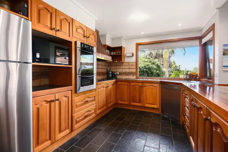 Fifth view of Homely house listing, 8 Frances Avenue, Yarra Glen VIC 3775
