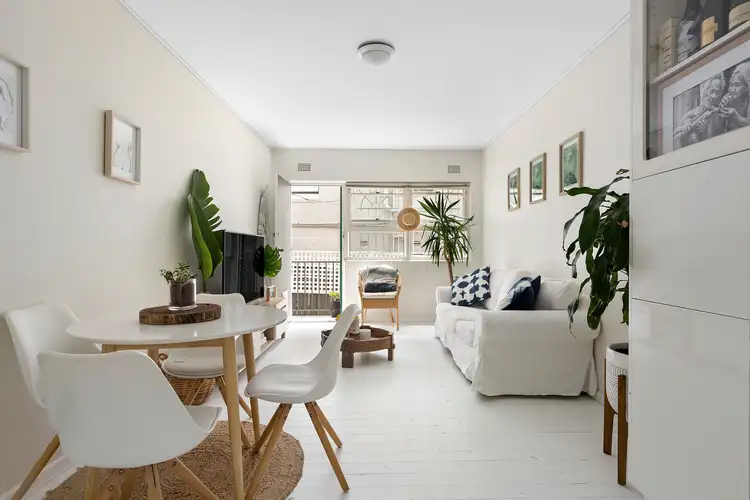 2/205 Beach Street, Coogee NSW 2034