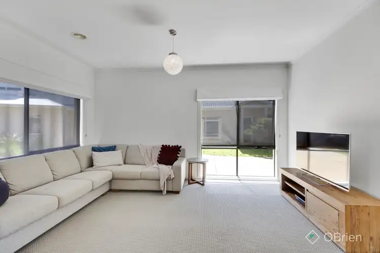 Fifth view of Homely house listing, 17 Irish Court, Bonbeach VIC 3196