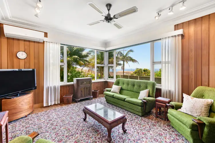 Third view of Homely house listing, 8 Edgecliffe Avenue, South Coogee NSW 2034