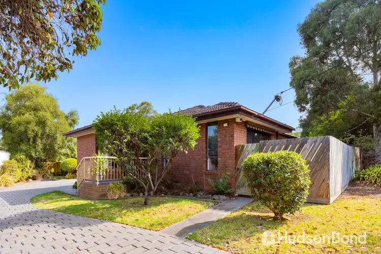 1/4 Chippewa Avenue, Donvale VIC 3111