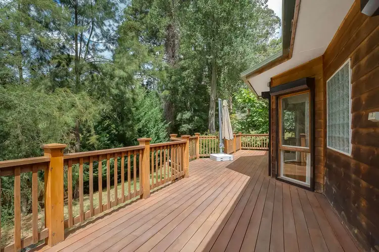 14 Oakland Avenue, Upwey VIC 3158