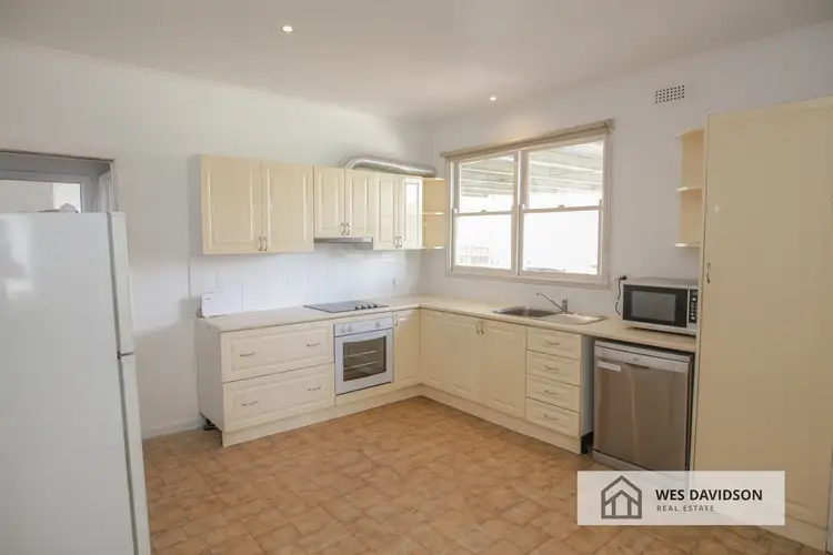 Second view of Homely house listing, 9 Kalimna Avenue, Horsham VIC 3400