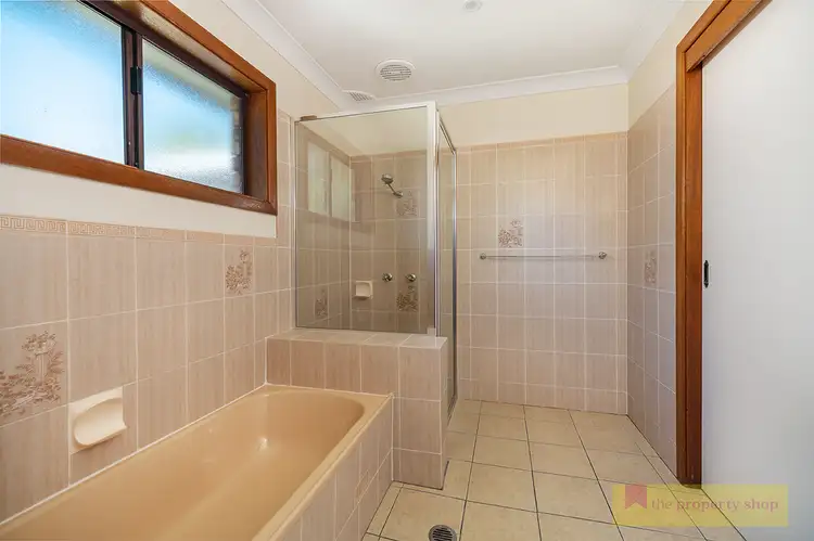 Sixth view of Homely house listing, 1 Meroo Crescent, Mudgee NSW 2850