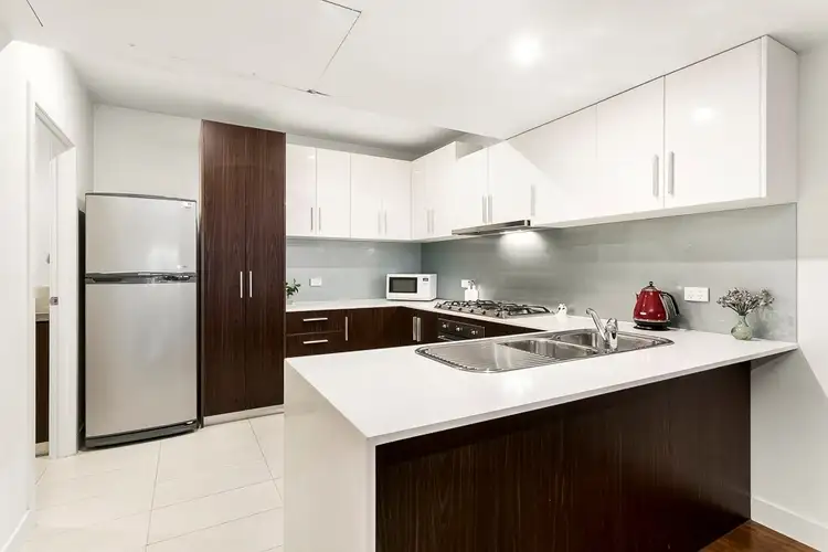 2/798 Elgar Road, Doncaster VIC 3108