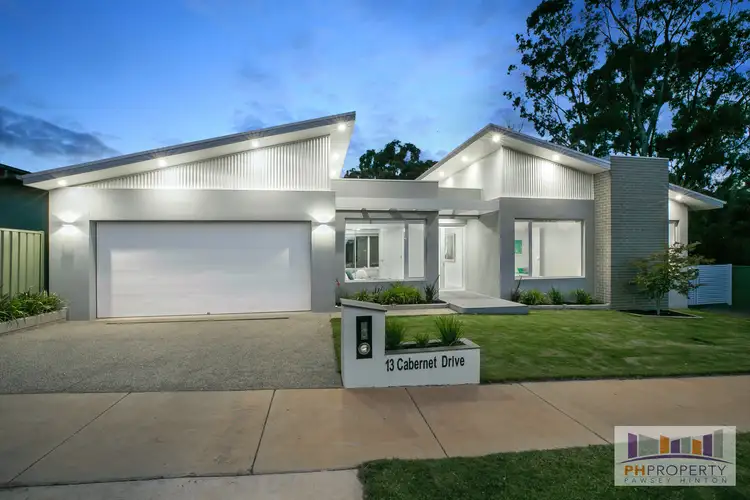 13 Cabernet Drive, Maiden Gully VIC 3551