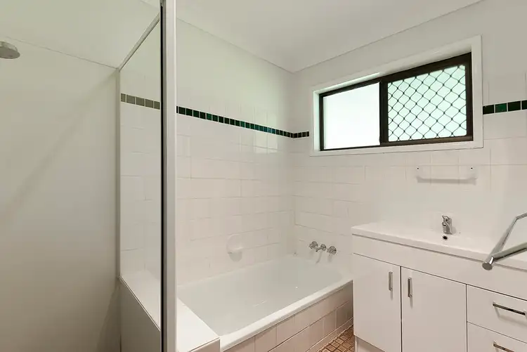 Fifth view of Homely house listing, 12 Farrington Court, Daisy Hill QLD 4127