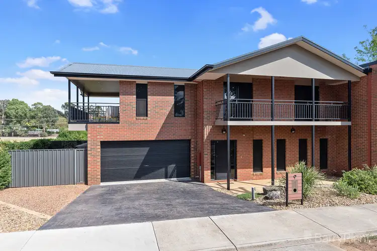 9 Wolstencroft Street, Flora Hill VIC 3550
