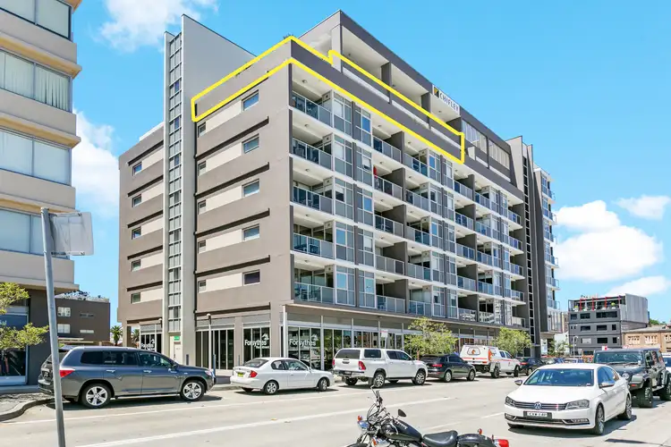 605/14 Honeysuckle Drive, Newcastle NSW 2300