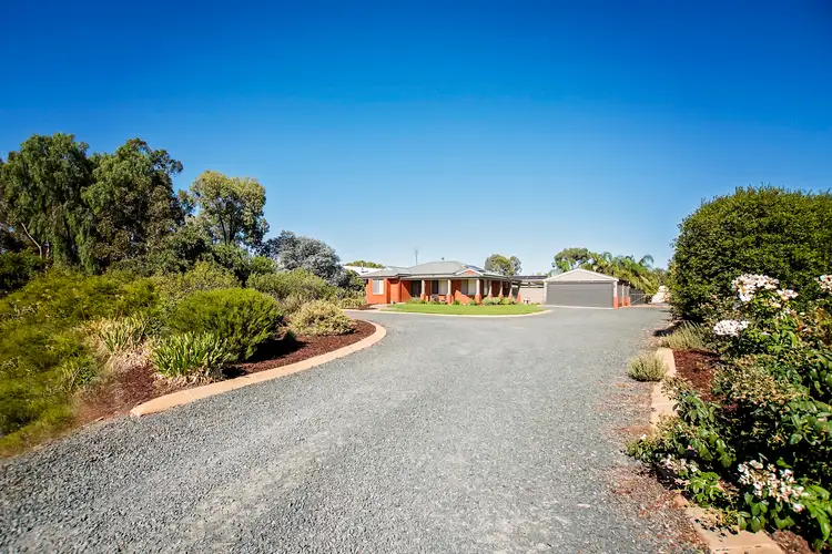28 Wallingford Court, Echuca VIC 3564