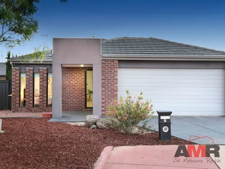 7 Sandra Court, Point Cook VIC 3030