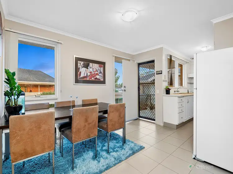 Fourth view of Homely unit listing, 10 Heatherton Road, Endeavour Hills VIC 3802