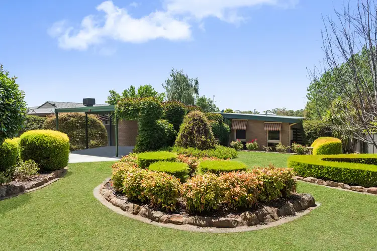 60 Putnam Avenue, Strathdale VIC 3550