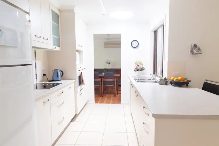 5 Yeeda Court, Shailer Park QLD 4128