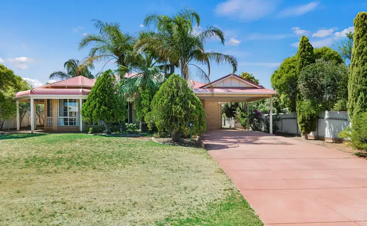 5 Paddington Drive, Hannans WA 6430