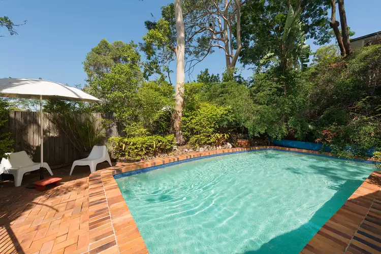 12 Sweetgum Street, Bellbowrie QLD 4070