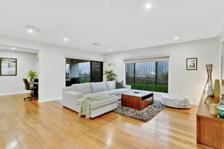 11 Silverthorn Way, Botanic Ridge VIC 3977