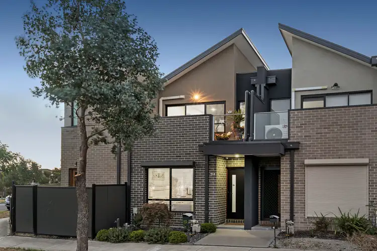 34 Faith Road, Craigieburn VIC 3064