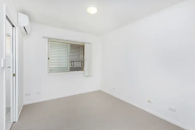 Fifth view of Homely unit listing, 5/120 Carmody Road, St Lucia QLD 4067