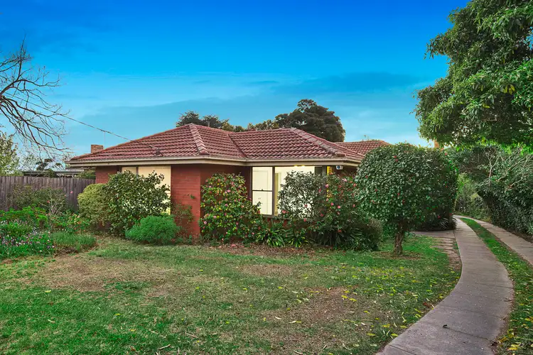 19 Whittens Lane, Doncaster VIC 3108