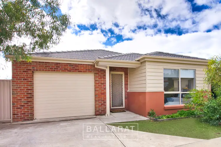 6/17 Hill Street, Sebastopol VIC 3356