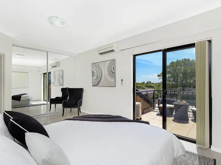 Fourth view of Homely semi-detached listing, 10 Vine Street, Hurstville NSW 2220