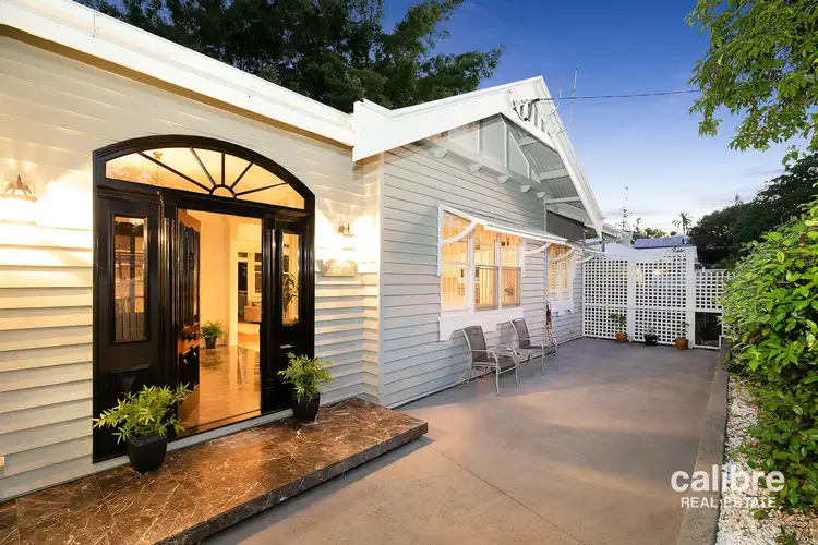 120 Simpsons Road, Bardon QLD 4065