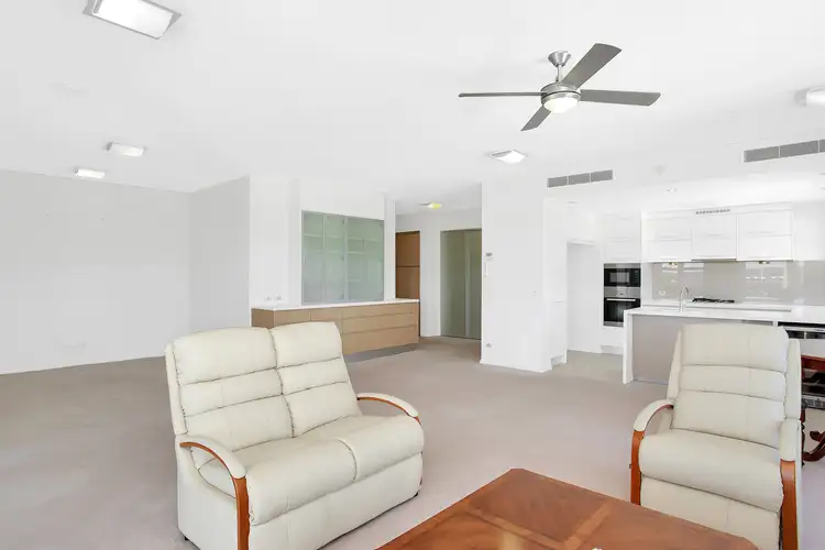 Second view of Homely unit listing, 3094/3029 The Boulevard, Carrara QLD 4211