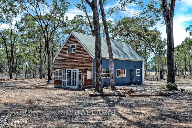 27 Palmer Road, Maryborough VIC 3465