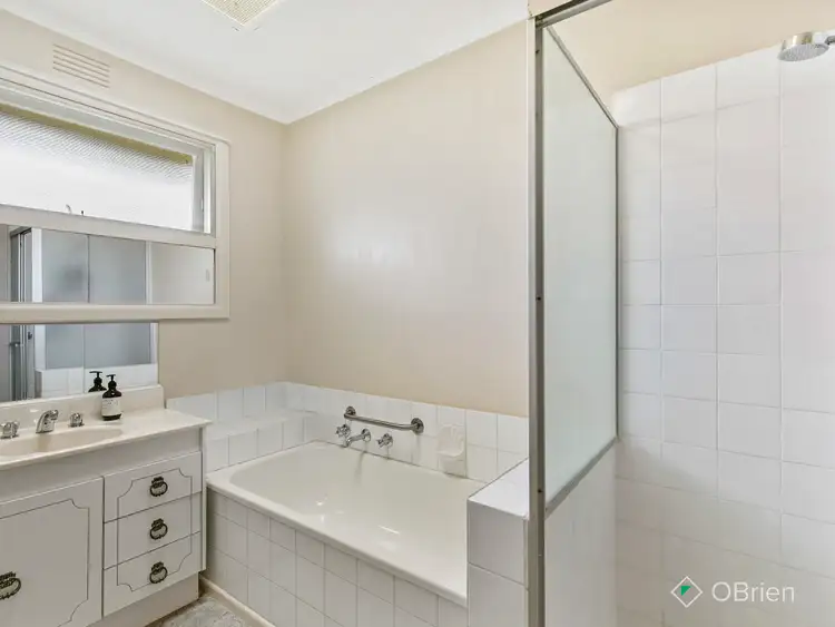 Sixth view of Homely house listing, 7 Coventry Court, Frankston VIC 3199