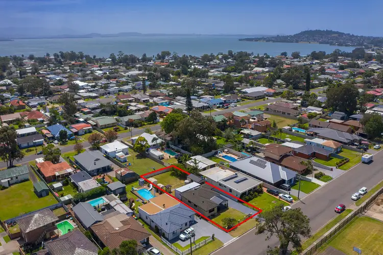 72 Wentworth Street, Oak Flats NSW 2529