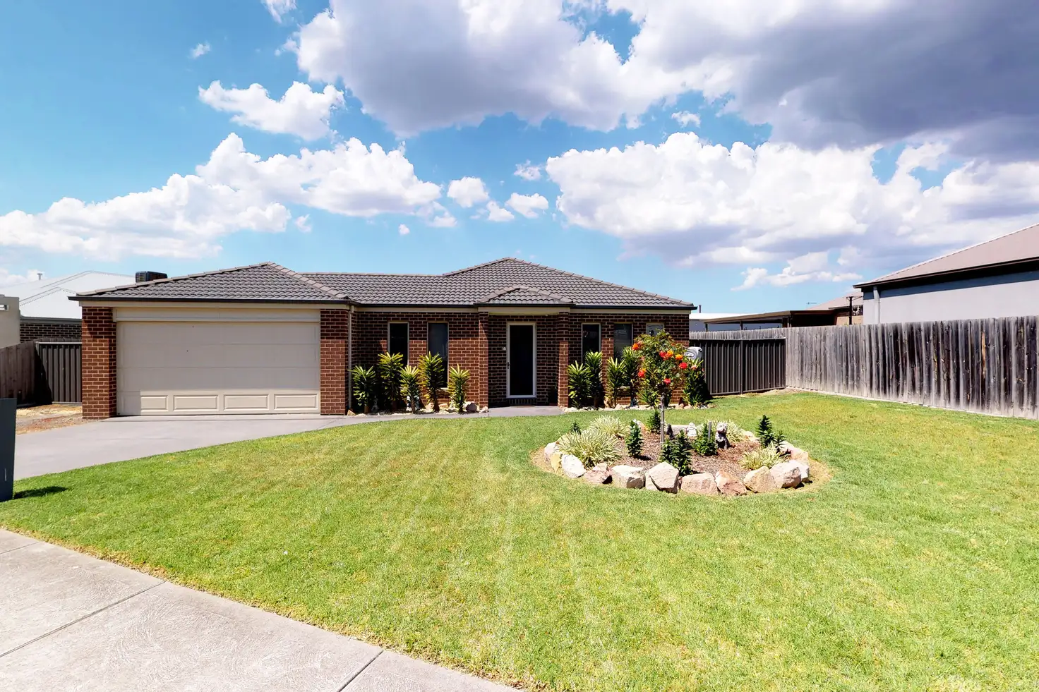 Main view of Homely house listing, 2 Palmgate Terrace, Traralgon VIC 3844
