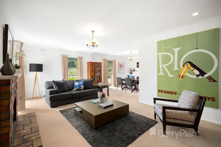 Second view of Homely house listing, 34 Eamon Drive, Viewbank VIC 3084