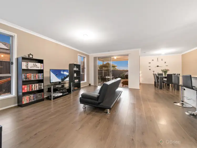 Fifth view of Homely house listing, 4 Chancellor Drive, Cranbourne West VIC 3977