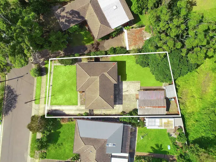 Sixth view of Homely house listing, 10 Wills Avenue, Chifley NSW 2036